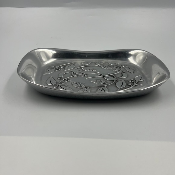 Wilton Armetale Rectangle 3D Etched Design Botanica Bread Serving Platter Tray - Picture 9 of 9